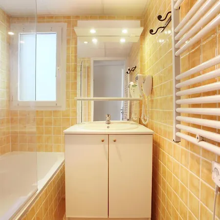 Aparthotel Résidence Odalys La Licorne De Haute Provence 4*