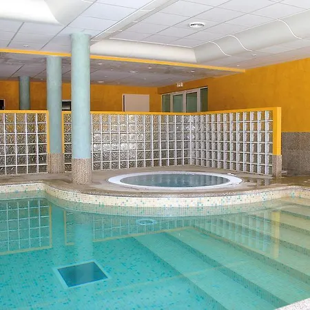 Aparthotel Résidence Odalys La Licorne De Haute Provence 4*